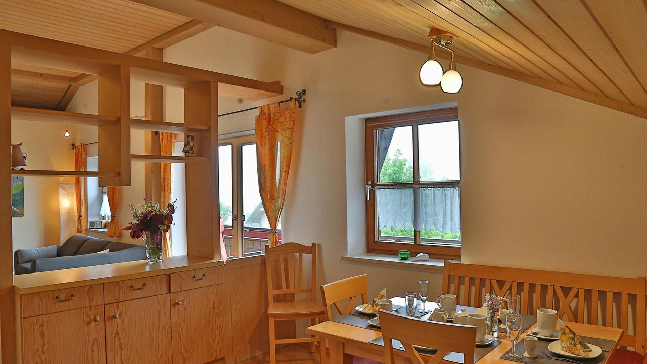 Ess- und Wohnbereich Ess- und Wohnbereich